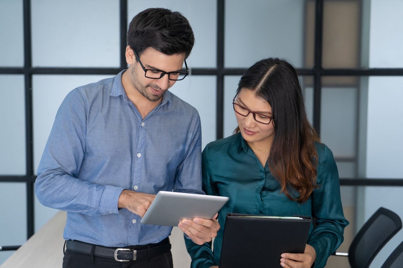 Aakrin consultants collaborating